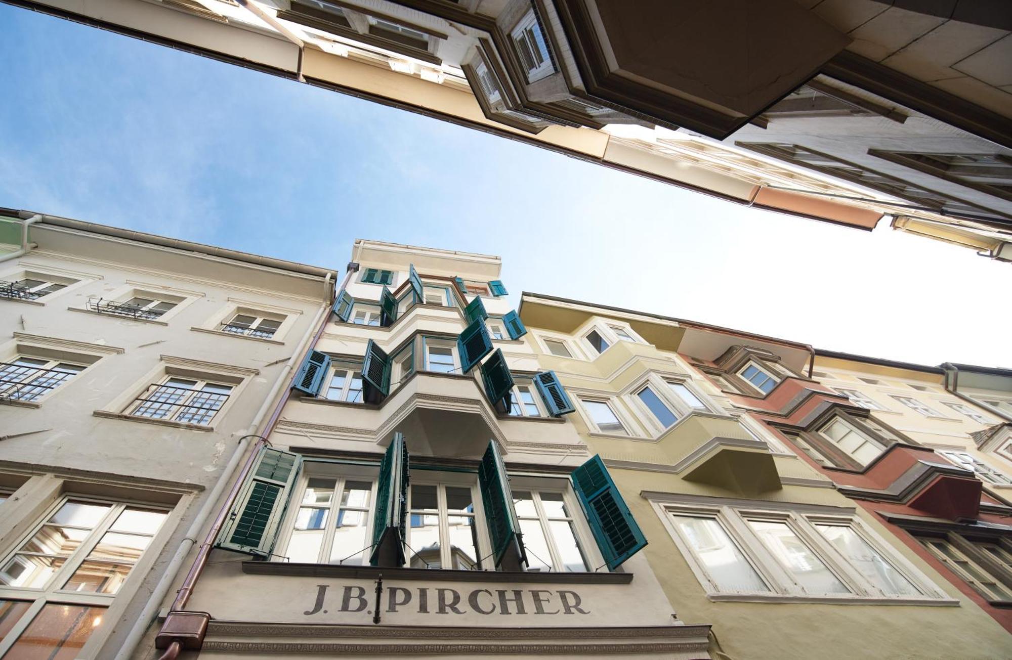 Arcade Apartments Bolzano Ruang foto